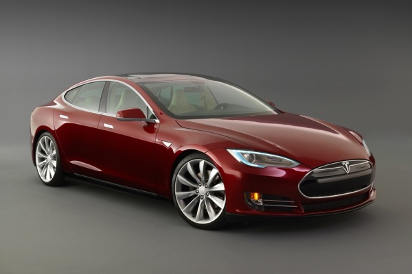 22:53 СМИ сообщили о неполадках у автопилота Tesla