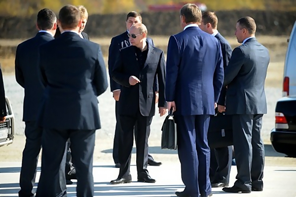 Путин снова собрался с визитом в Крым,